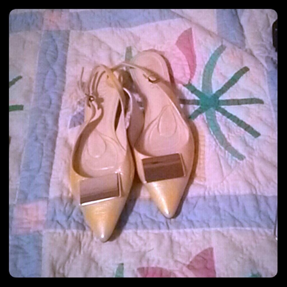 Dressed shoes